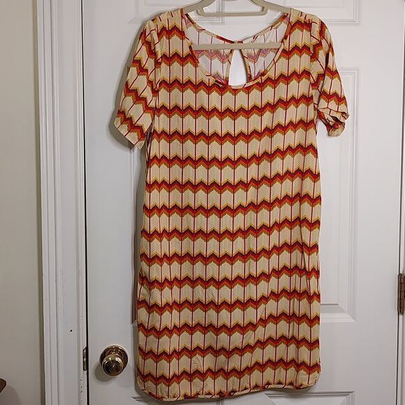 Roxy Short Sleeve Shift Dress Size Large - Picture 1 of 9
